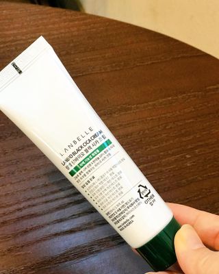 랑벨 랑바이오 블랙 시카 크림 50ml(블랙비 프로폴리스, 시카 4종, 판테놀 10 함유) — 5점을 준 리뷰어가 2022년 4월 올린 사용 사진