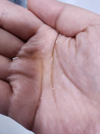 스킨큐어 산다화 순한 클렌징 동백 오일 200ml — 4점을 준 리뷰어가 2023년 5월 올린 사용 사진