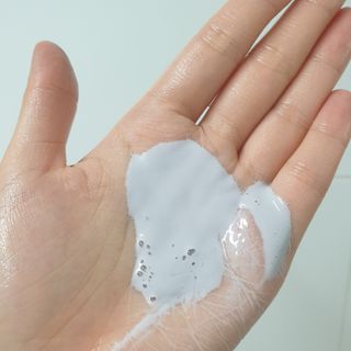 벨먼 내추럴 스파 머드레티놀 바디워시(그린로즈, 미드나잇 피오니) — 5점을 준 리뷰어가 2022년 6월 올린 사용 사진