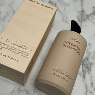 프리마인 더이상 뻣뻣하고 효과없는 탈모샴푸는 NO. 근본부터 케어하는 셀베이스 그린티샴푸(500ml) — 5점을 준 리뷰어가 2023년 5월 올린 사용 사진