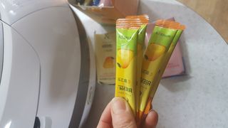 비타앤C 레몬맛, 망고맛 — 5점을 준 리뷰어가 2021년 4월 올린 사용 사진