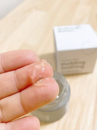 [NEW_버진팜스 푸딩수딩] 투명 푸딩젤이 선사하는 빠른 진정과 깨끗한 피부결 정돈 — 5점을 준 리뷰어가 2021년 11월 올린 사용 사진