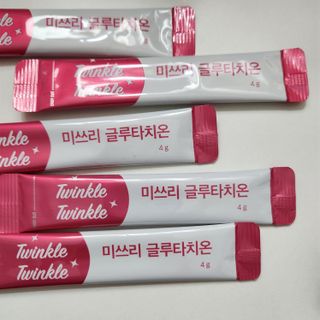 메디포스트 모비타 미쓰리 글루타치온 30포 — 5점을 준 리뷰어가 2023년 1월 올린 사용 사진