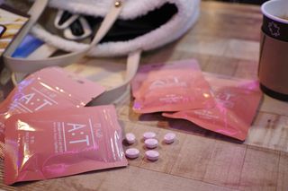 입 냄새 완화에 도움을 주는 에티켓 캔디 복숭아맛 앳캔디 — 5점을 준 리뷰어가 2021년 1월 올린 사용 사진