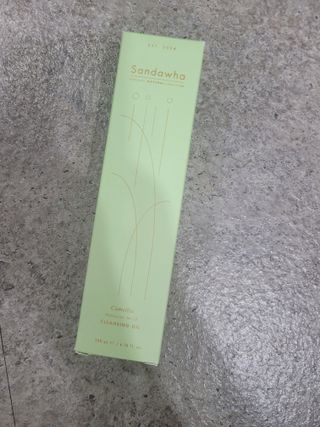 스킨큐어 산다화 순한 클렌징 동백 오일 200ml — 5점을 준 리뷰어가 2023년 8월 올린 사용 사진
