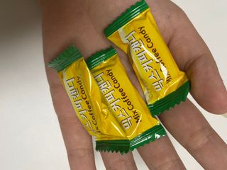 (주) 피치코리아 믹스커피캔디76g x2개입 — 5점을 준 리뷰어가 2022년 11월 올린 사용 사진