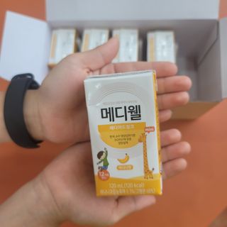 메디웰 페디아드링크 미니 바나나맛 — 5점을 준 리뷰어가 2022년 8월 올린 사용 사진