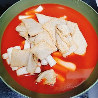 응큼떡볶이 — 4점을 준 리뷰어가 2021년 3월 올린 사용 사진