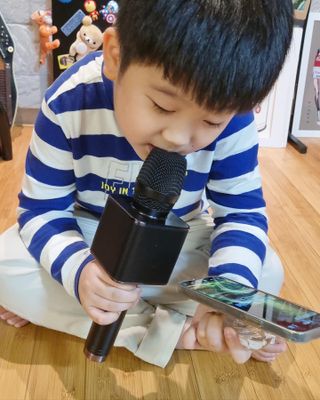 매직씽 노래방 어플리케이션 6개월 이용권 — 4점을 준 리뷰어가 2021년 11월 올린 사용 사진