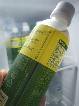 더그레잇티 콤부차 [매일유업] 더그레잇티 44kcal 콤부차 300ml *12개입 (오리지널 6개+베리리치 6개) — 5점을 준 리뷰어가 2023년 7월 올린 사용 사진