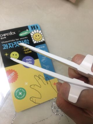 칩스틱 과자젓가락 게이밍젓가락 2ea / KC인증 식품용 — 4점을 준 리뷰어가 2021년 11월 올린 사용 사진