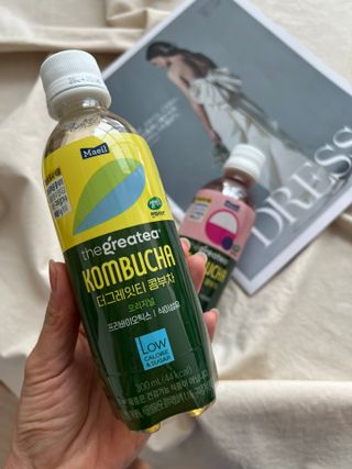 더그레잇티 콤부차 [매일유업] 더그레잇티 44kcal 콤부차 300ml *12개입 (오리지널 6개+베리리치 6개) — 5점을 준 리뷰어가 2023년 7월 올린 사용 사진