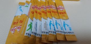 광동생활건강 [광동] 비타500데일리스틱 70포+쇼핑백+구미3개 — 5점을 준 리뷰어가 2021년 12월 올린 사용 사진
