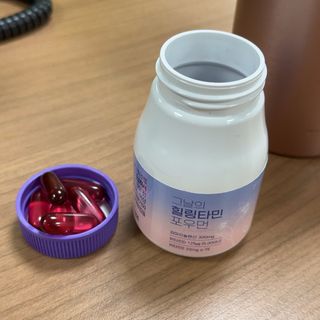 건강상점 그날의 힐링타민 포우먼 — 5점을 준 리뷰어가 2022년 9월 올린 사용 사진