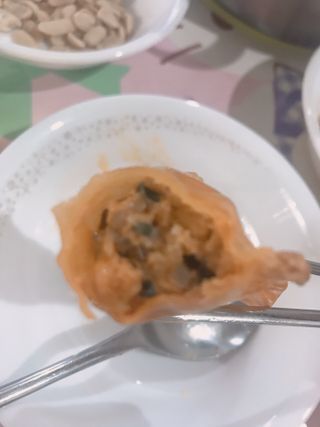 한만두 진한 해물맛 짬뽕만두 1kg — 5점을 준 리뷰어가 2021년 4월 올린 사용 사진