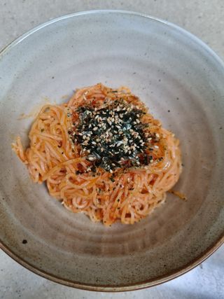[한면원] 비빔국수 2인분 — 5점을 준 리뷰어가 2022년 8월 올린 사용 사진
