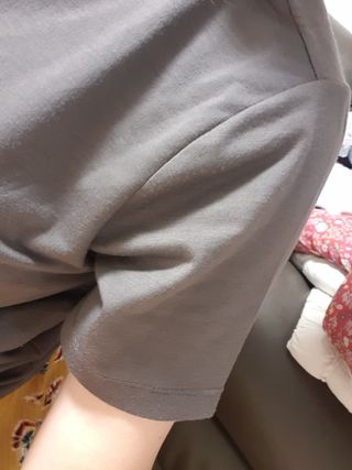 아르보노브라 아르보노 10color 데일리 반팔 노브라티 — 5점을 준 리뷰어가 2022년 5월 올린 사용 사진
