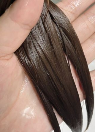 주식회사 에이징 하이드로컴플렉스 미네랄 샴푸 — 5점을 준 리뷰어가 2022년 11월 올린 사용 사진