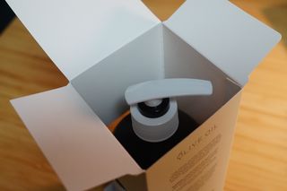 올리브 오일 스킨케어 컴퍼니 [OOSC] 향기로운 보습 로즈 제라늄 바디워시 500ml — 5점을 준 리뷰어가 2021년 5월 올린 사용 사진