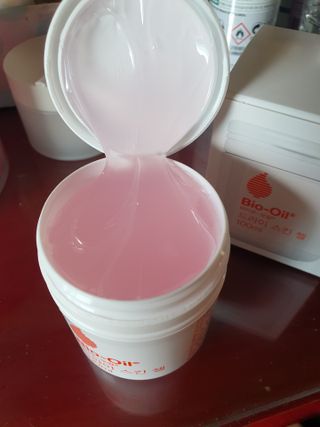 바이오오일 [바이오-오일] 드라이 스킨 젤 100ml — 5점을 준 리뷰어가 2021년 6월 올린 사용 사진