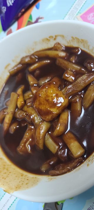 추억의 국민학교 떡볶이 국떡 뉴트로 5종 — 5점을 준 리뷰어가 2021년 11월 올린 사용 사진