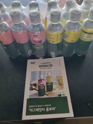 더그레잇티 콤부차 300ml *12개입 (오리지널 6개+베리리치 6개) — 5점을 준 리뷰어가 2022년 7월 올린 사용 사진