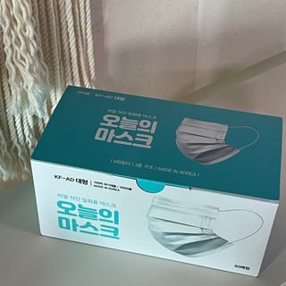 [심폐소생소] 오늘의마스크 KF-AD 비말차단 황사 여름용 마스크 — 4점을 준 리뷰어가 2021년 9월 올린 사용 사진