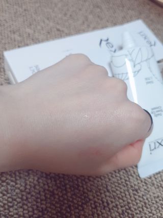 렉스리 데일리 톤업 크림 Rexri Daily Tone Up Cream — 5점을 준 리뷰어가 2022년 10월 올린 사용 사진