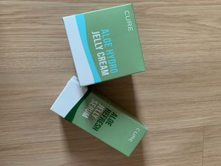 김정문알로에 큐어 큐어 알로에 리프레쉬 젤리 세럼, 큐어 알로에 하이드로 젤리 크림 — 3.5점을 준 리뷰어가 2021년 3월 올린 사용 사진