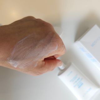 엠디스픽 무향자차 수분 선크림 PSF50+ PA++++ 50ml — 5점을 준 리뷰어가 2023년 3월 올린 사용 사진