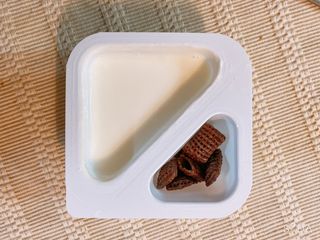 매일바이오 토핑요거트 — 4.5점을 준 리뷰어가 2021년 5월 올린 사용 사진