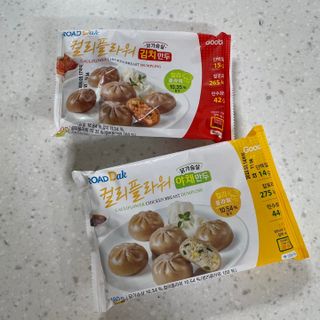 로드몰 [굽네] 컬리플라워 닭가슴살 만두 2종 6팩 — 5점을 준 리뷰어가 2021년 10월 올린 사용 사진