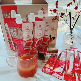 자연에온 핑크 자몽 착즙 100mL 10개입 1BOX +가 득담은 자몽 콜라겐 젤리스틱 1BOX — 5점을 준 리뷰어가 2021년 6월 올린 사용 사진