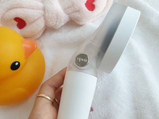 바디빔 더블클린 비타 샤워기 — 5점을 준 리뷰어가 2021년 11월 올린 사용 사진