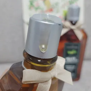 체코 비건화장품 마뉴팍투라 향좋은 천연 맥주샴푸 맥주샤워젤 — 5점을 준 리뷰어가 2022년 5월 올린 사용 사진