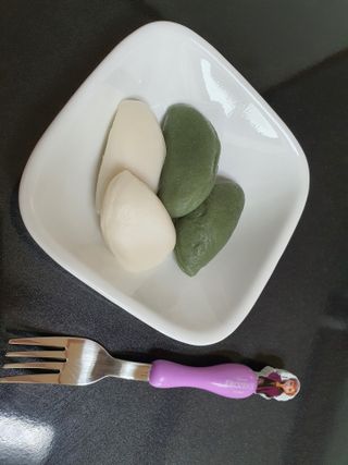 종로복떡방 레트로 3총사 바람떡 세트 — 5점을 준 리뷰어가 2021년 5월 올린 사용 사진