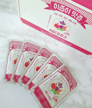 본황칠 이즙이 맛즙 ABC주스 30EA — 5점을 준 리뷰어가 2022년 8월 올린 사용 사진