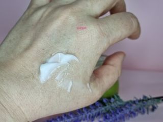 [후르디아] 민감피부 수분크림 비건 아보카도 크림 — 5점을 준 리뷰어가 2024년 1월 올린 사용 사진
