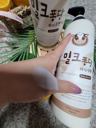 [과일나라] 대용량 밀크퐁당 바디로션+바디워시 2종 — 5점을 준 리뷰어가 2021년 10월 올린 사용 사진