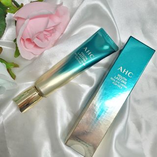 [NEW 탄력유턴 아이크림] AHC 유스 래스팅 리얼 아이크림 포 페이스 — 5점을 준 리뷰어가 2021년 2월 올린 사용 사진
