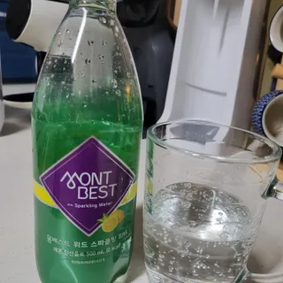 몽베스트 Montbest with Sparkling water Lemon OR Lime 20병(랜덤) — 5점을 준 리뷰어가 2022년 7월 올린 사용 사진