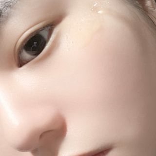 [프레시오] 아르니카 수딩 진정 앰플 — 3.5점을 준 리뷰어가 2022년 3월 올린 사용 사진