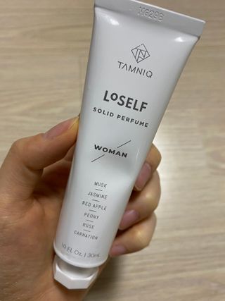 탐니크 러셀브 우먼 솔리드 퍼퓸 — 5점을 준 리뷰어가 2021년 1월 올린 사용 사진