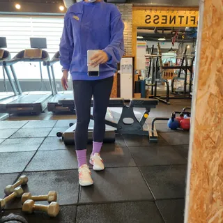 [사이즈가 있는 양말 필로이] 여자 트레킹 양말 3족 세트【 S, M, L 】3가지 사이즈_컬러 별로 1족씩 — 4점을 준 리뷰어가 2022년 10월 올린 사용 사진