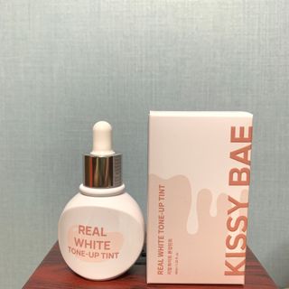 KISSY BAE 키시베이 키시베이 리얼화이트 톤업틴트 — 5점을 준 리뷰어가 2021년 8월 올린 사용 사진