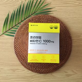 서울약사신협 프리미엄 비타민C 1,000mg_2.5g x 50포 — 5점을 준 리뷰어가 2021년 10월 올린 사용 사진