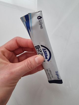 자연에온 아르긴포스 L-아르기닌 5555mg 스틱 15개입 1박스 — 5점을 준 리뷰어가 2021년 4월 올린 사용 사진