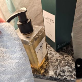 테이크어샤워 쿠팡) 가든 바디워시 GARDEN BODY WASH 250ML — 5점을 준 리뷰어가 2025년 9월 올린 사용 사진
