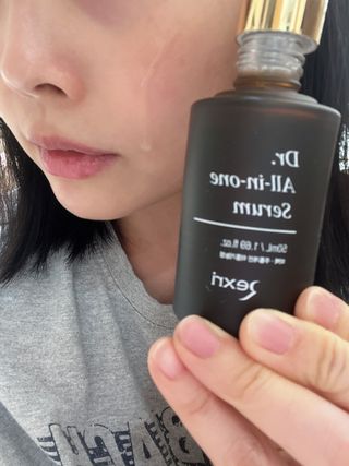 렉스리 닥터 올인원 세럼 Rexri Dr.All-in-one Serum — 5점을 준 리뷰어가 2022년 12월 올린 사용 사진
