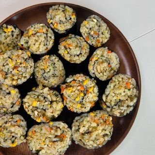 해풀잎 누구나 김밥*1ea [(혼합야채 35g *1ea,  김밥김 (5g, 5ea),  양념간장 (6g, 5ea), 참기름(5g, 2ea)] — 5점을 준 리뷰어가 2022년 7월 올린 사용 사진